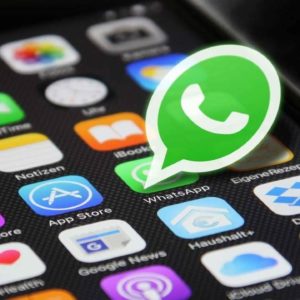 Els autònoms poden enviar missatges a empleats fora d’horari si ho fan per un grup de WhatsApp