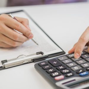 Calculadora para conocer el salario por hora mínimo que deben pagar los autónomos a sus empleados