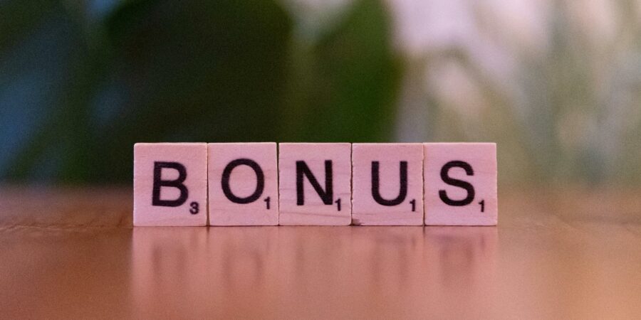 ¿Puede una empresa retirar incentivos salariales para reducir el absentismo ante cualquier tipo de ausencia?