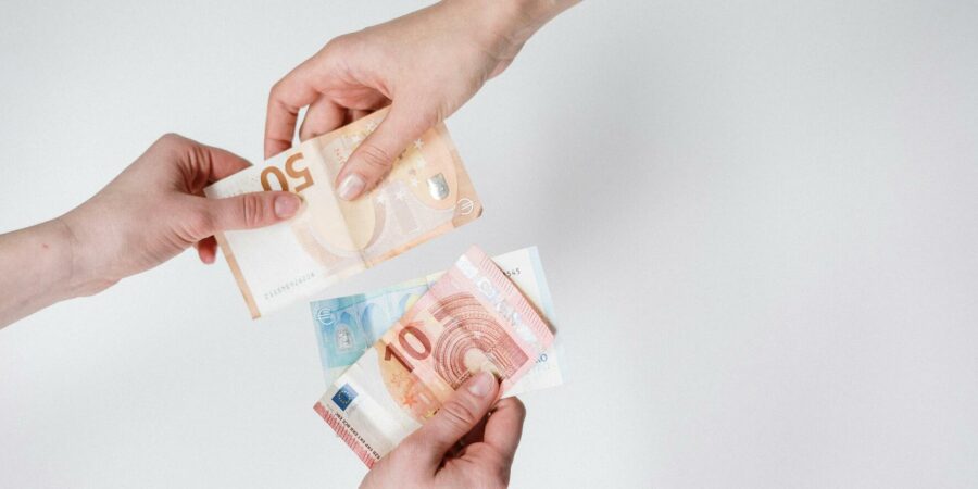 ¿Retirar incentivos salariales por sanción es una “multa de haber”?