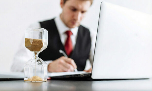 ¿Qué efectos tiene en la relación Laboral el falseamiento de un Registro Horario?