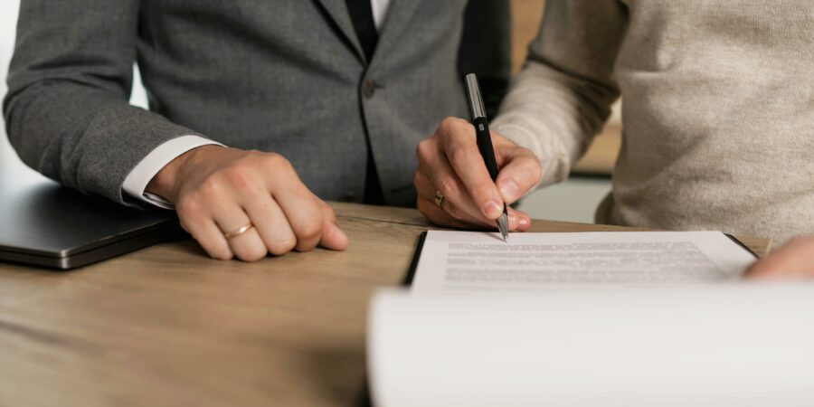 ¿Tiene derecho al bonus el trabajador que extingue su contrato por MSCT antes del 31 de diciembre? ¿Tiene derecho al bonus el trabajador que extingue su contrato por MSCT antes del 31 de diciembre?