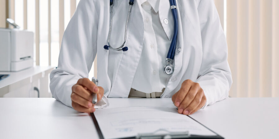 ¿Sigue siendo obligatorio avisar a la empresa de una baja médica a pesar del sistema FIES? ¿Puede el simple hecho de no comunicar la IT justificar un despido disciplinario?